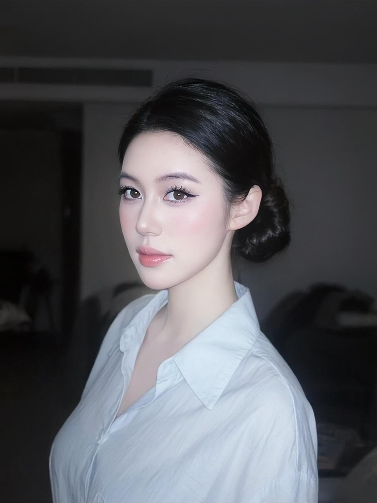 还没有见面 就开始想念优雅气质