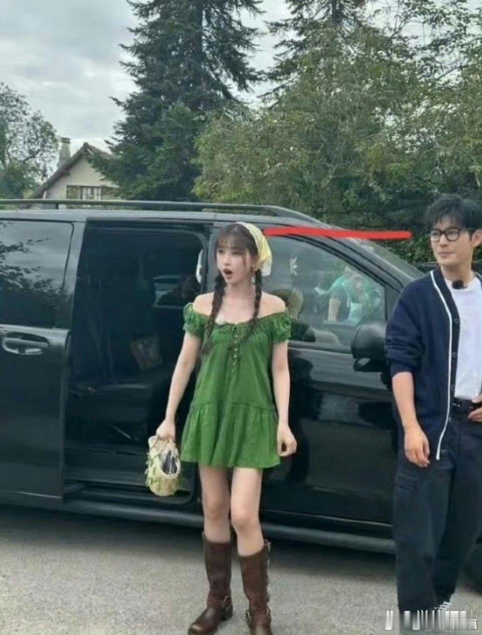 虞书欣和黄晓明谁谎报身高了 ​​​