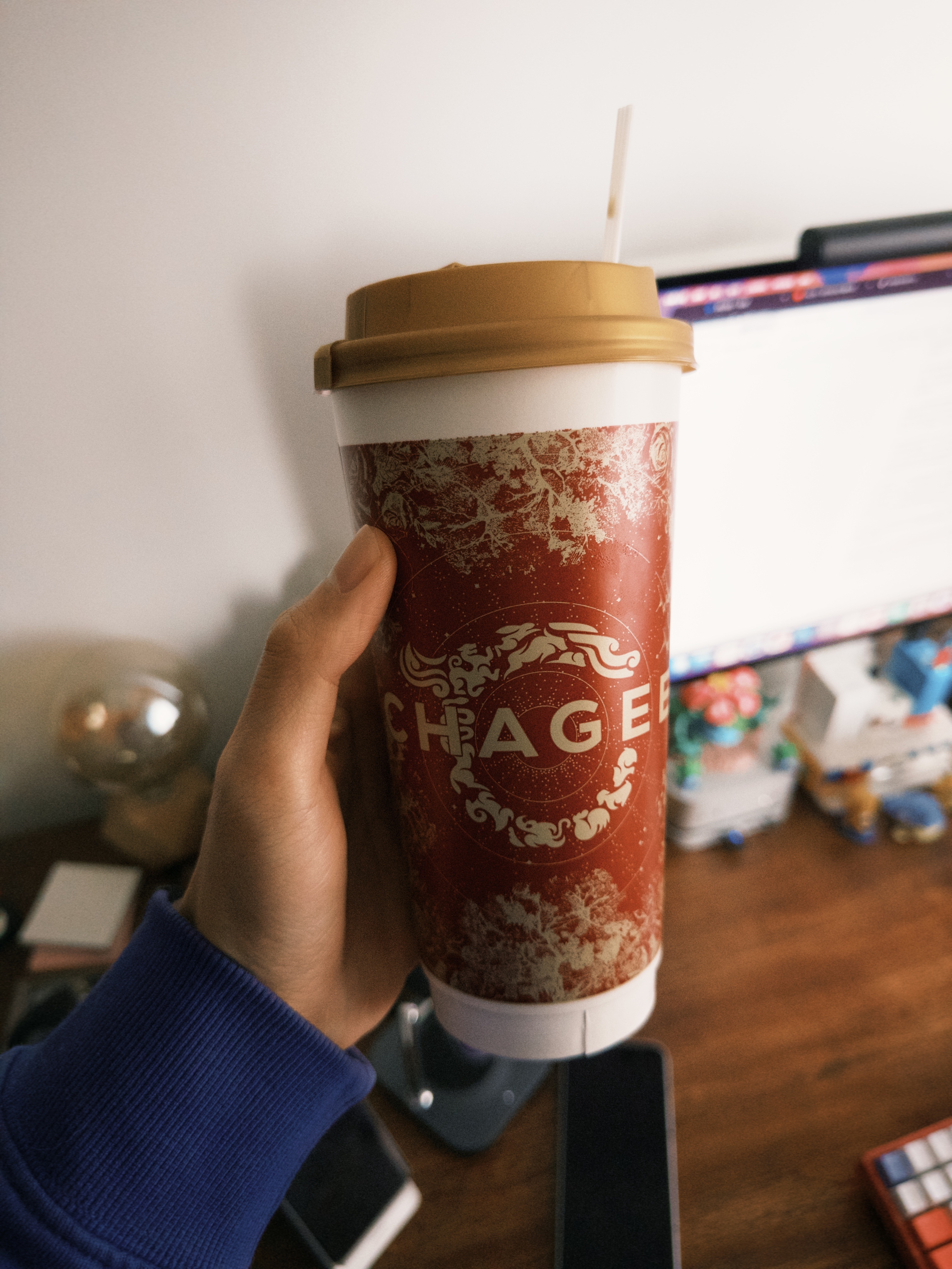 感谢千问App第二天的奶茶投喂，大家点不到的话没事多试几次就好了。 千问 免费奶