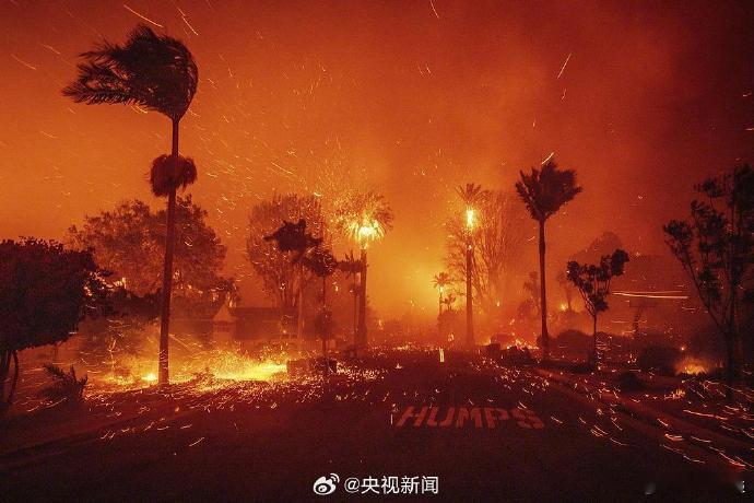 美国山火可能遭遇魔鬼风  在一座城市定居，还是要考虑地理条件好一些的。加州比起美