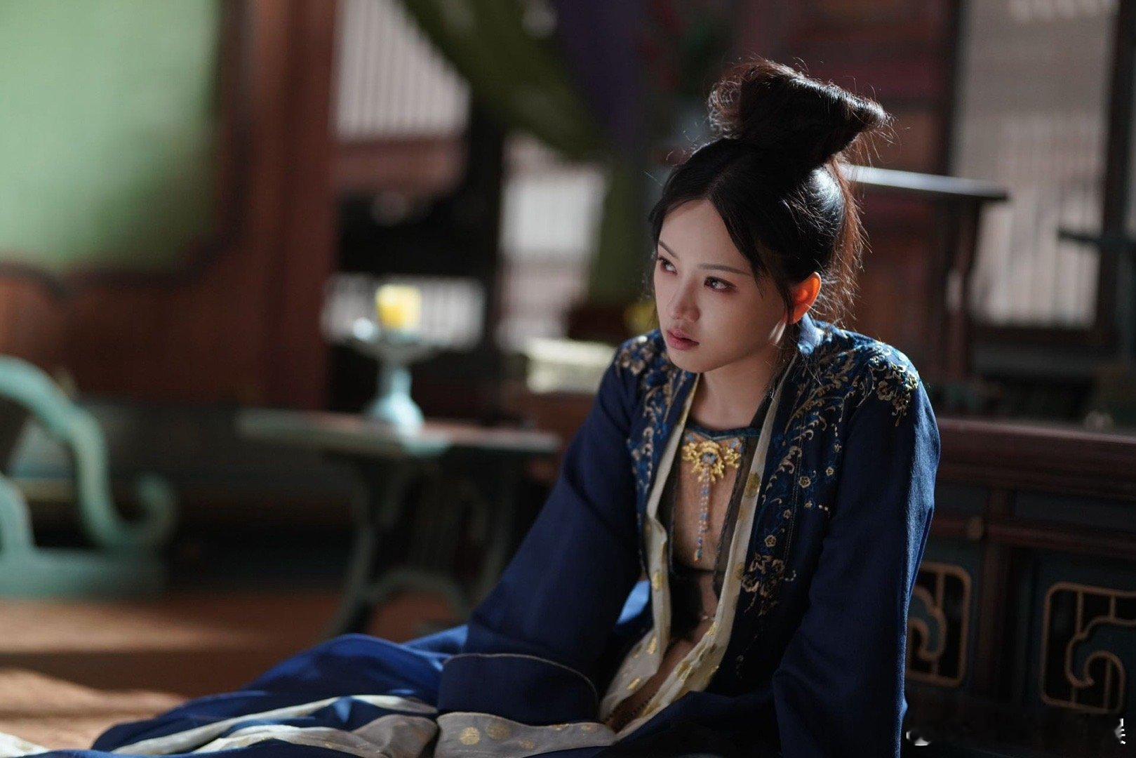 #有点怜爱防风意映了# 黄灿灿，你把防风意映演活了，每个细节都让人感同身受。期待