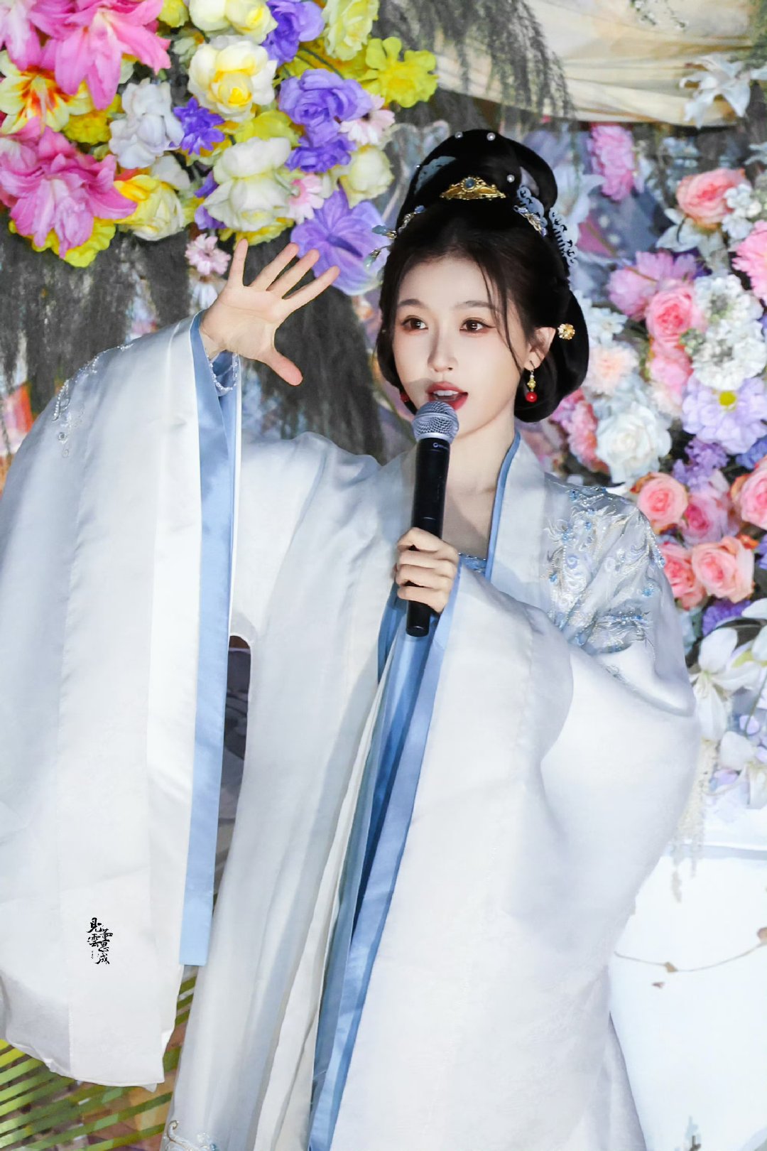 站姐团建发虞书欣 各家站姐发虞书欣 站姐团建发虞书欣 