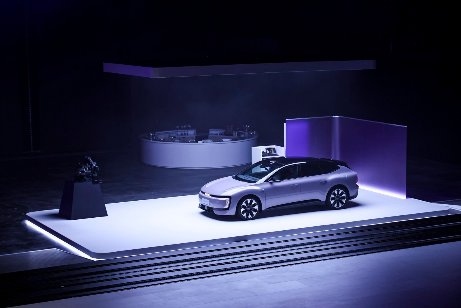 上汽奥迪AUDI E5 Sportback 23.59 万元起～瓦罐造型，59 