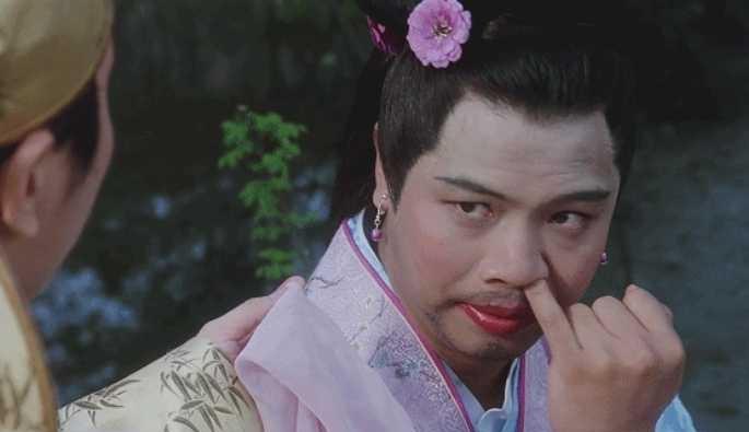 为什么高中生宁愿不吃午饭也要去打篮球？
每次中午路过室外篮球场的时候都能看见学生