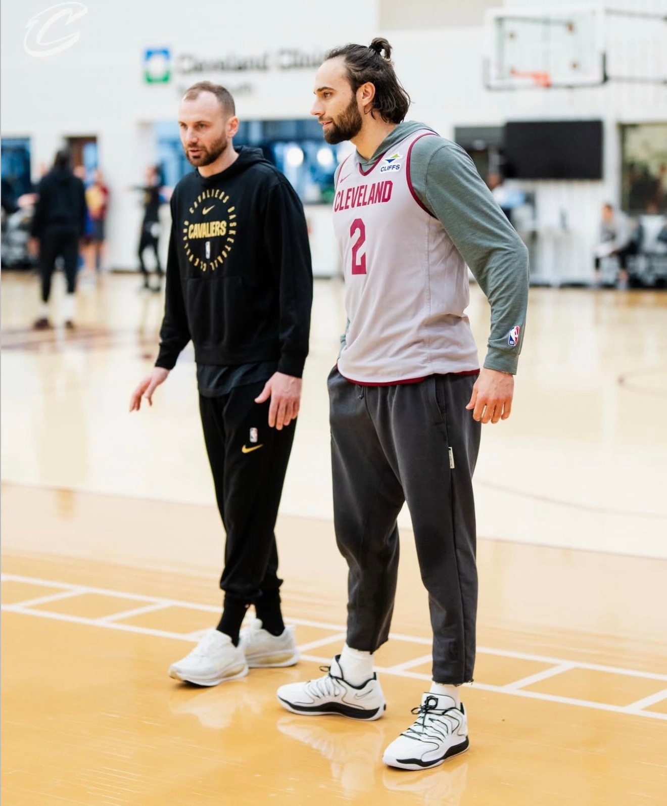 斯特鲁斯看起来真的快回来了👀 