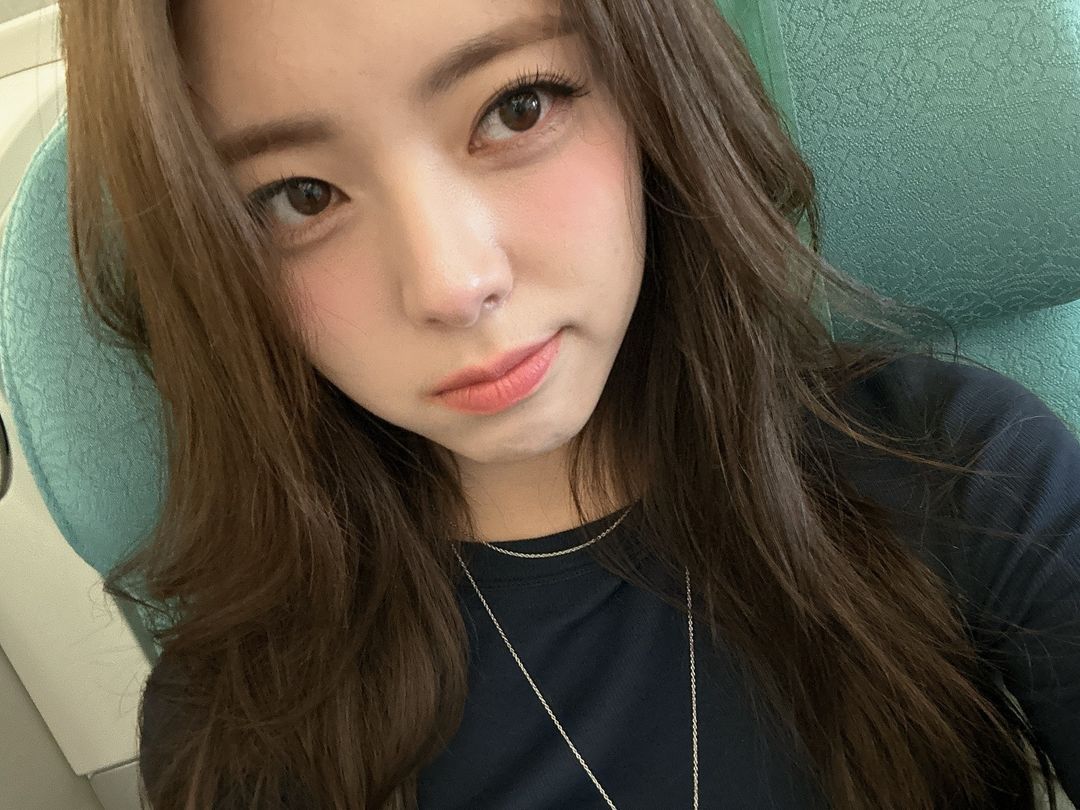 漂亮NANA📸🎧*申有娜 ​​​