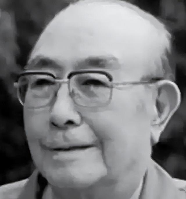 1995年，吴德结束了他的一生旅程，在即将去世之际，他对身旁的女儿留下了一句简短