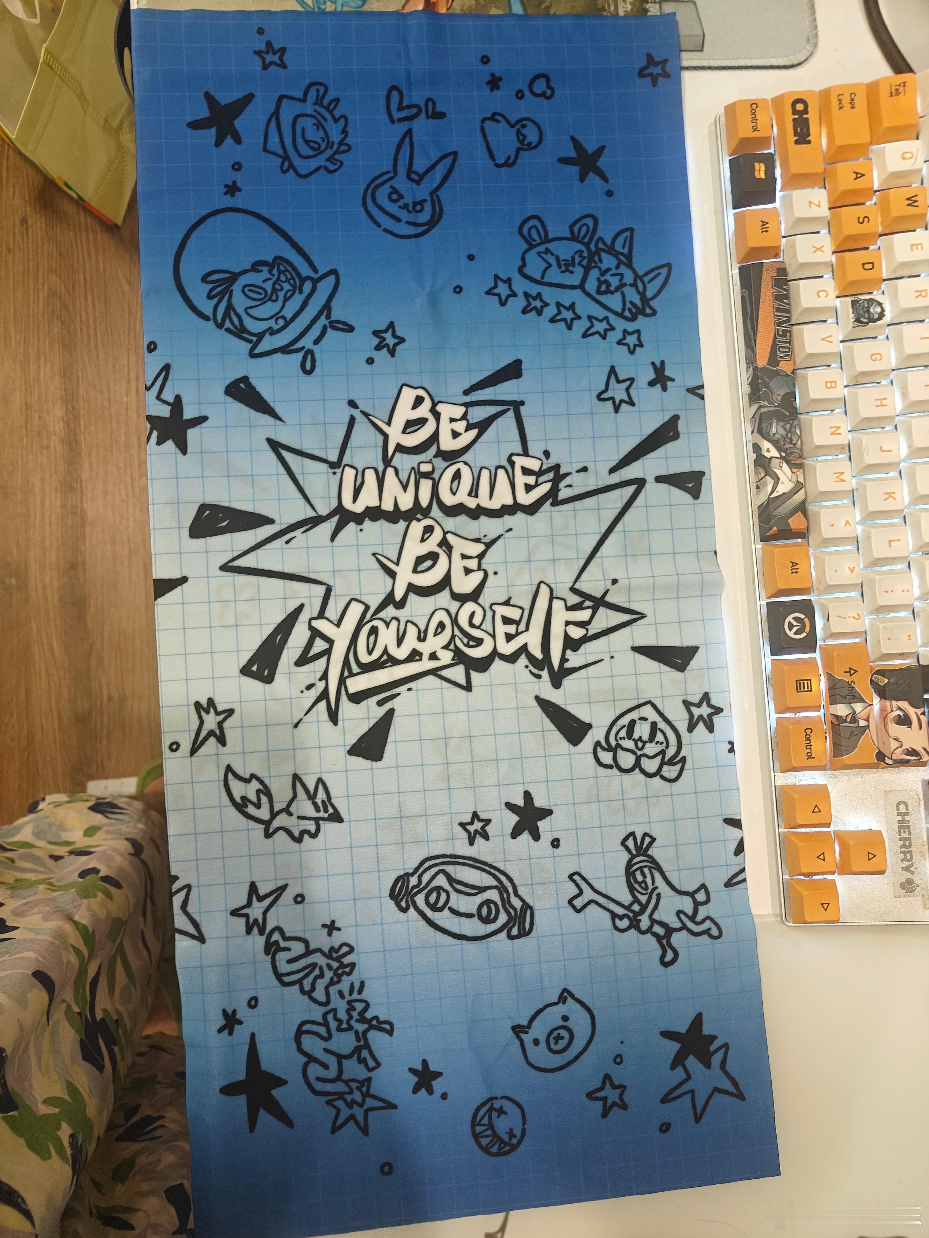 今天晚上8点小播一下，差不多算是个聊天茶话会吧。休赛期的第一周，事情很杂，虽然没