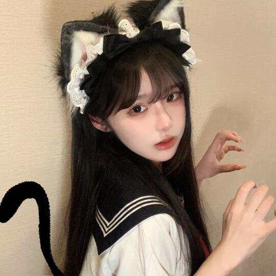 变成小猫保护你≽ ⦁ ⩊ ⦁ ≼
