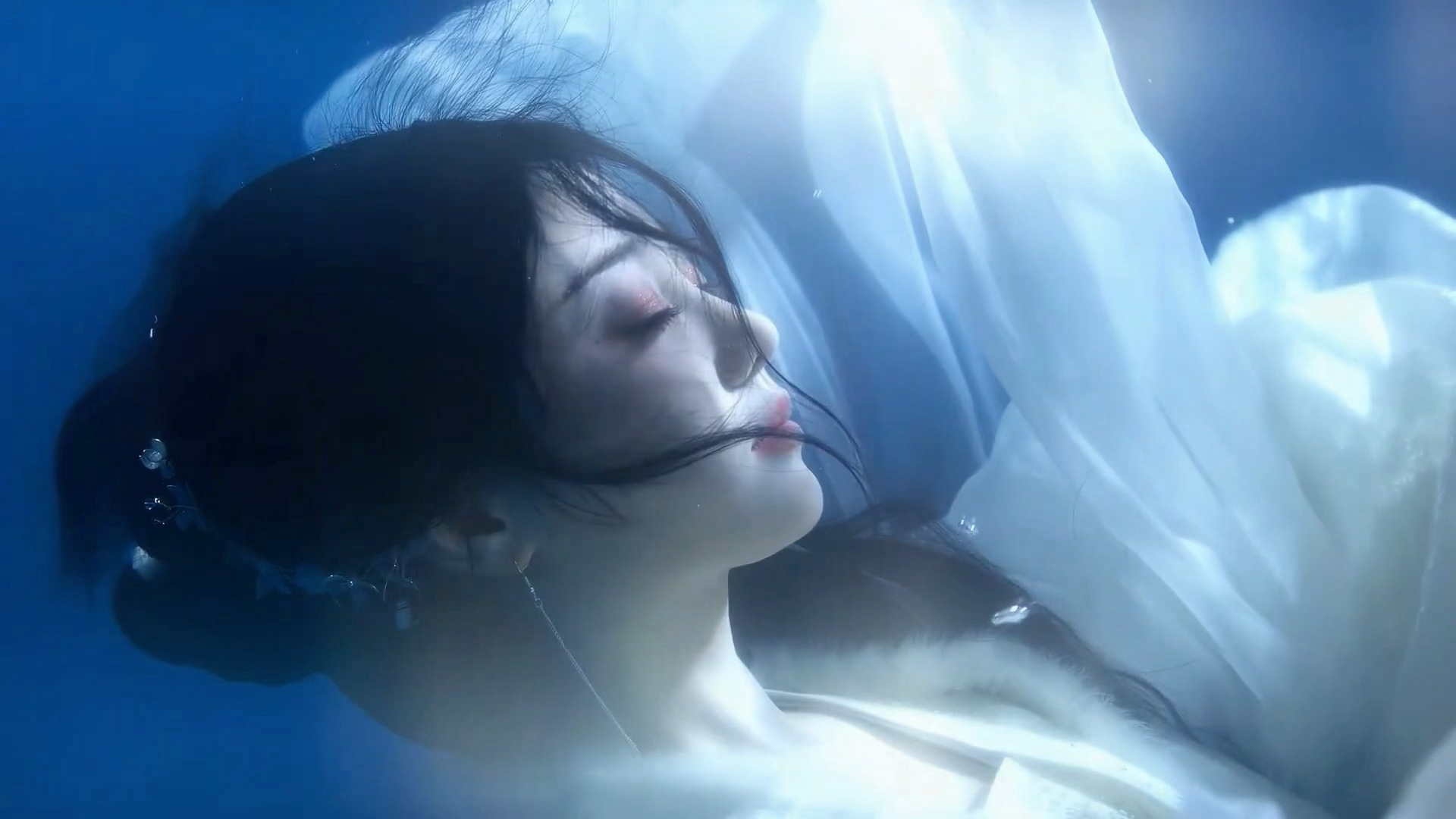 意旋这个美啊🥹🥹 