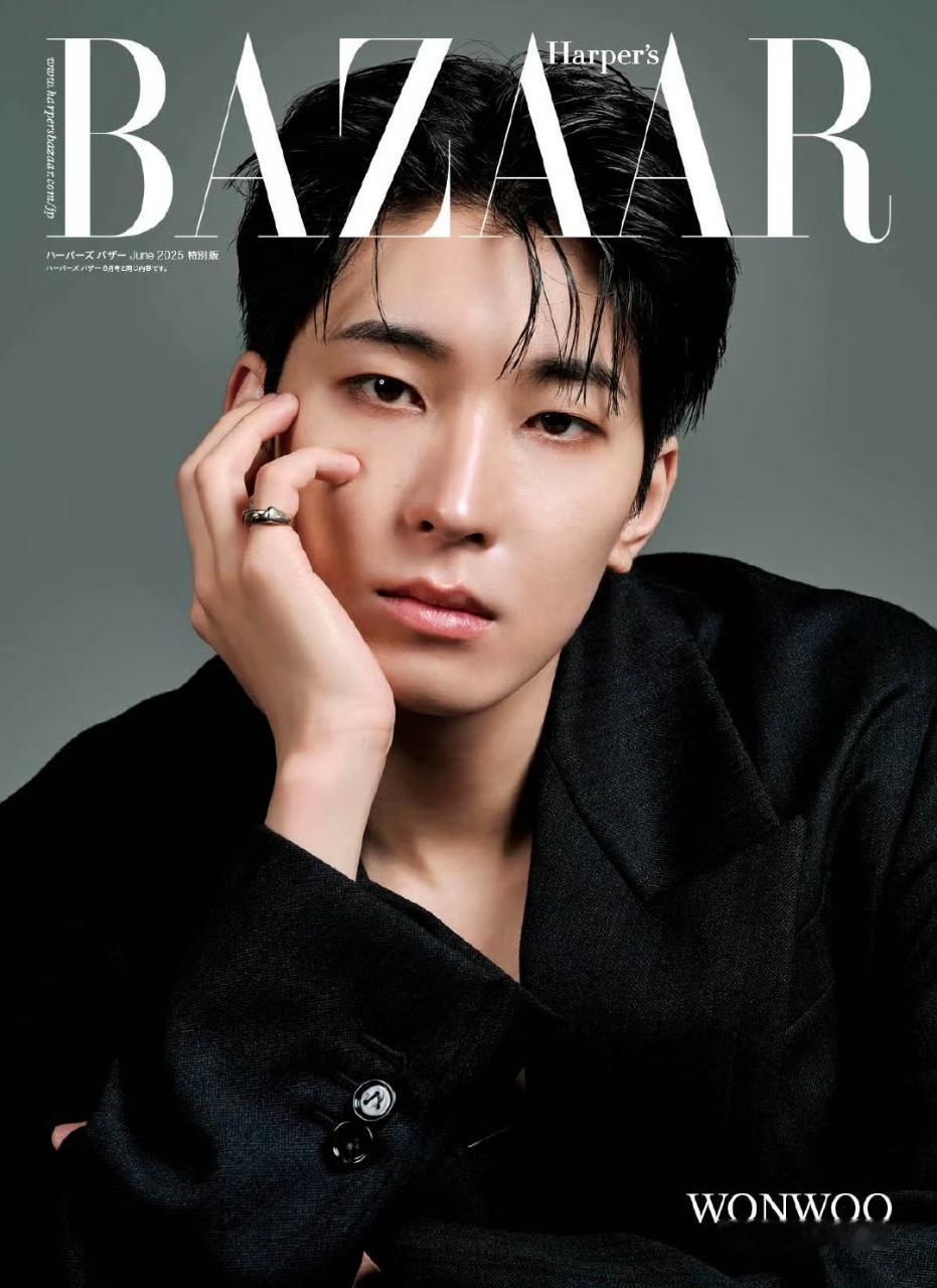 娱乐[超话]全圆佑Bazaar封面全圆佑条纹西装全圆佑条纹西装，daddy你好帅