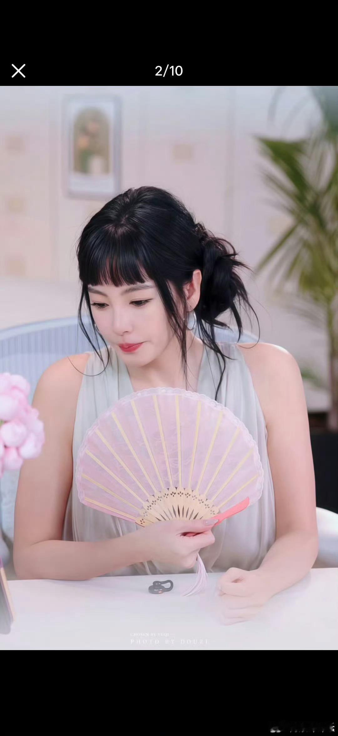 张雨绮 幼态风真没必要硬往幼态风里凑，张雨绮这把年纪的熟女魅力，比强行装嫩好看太