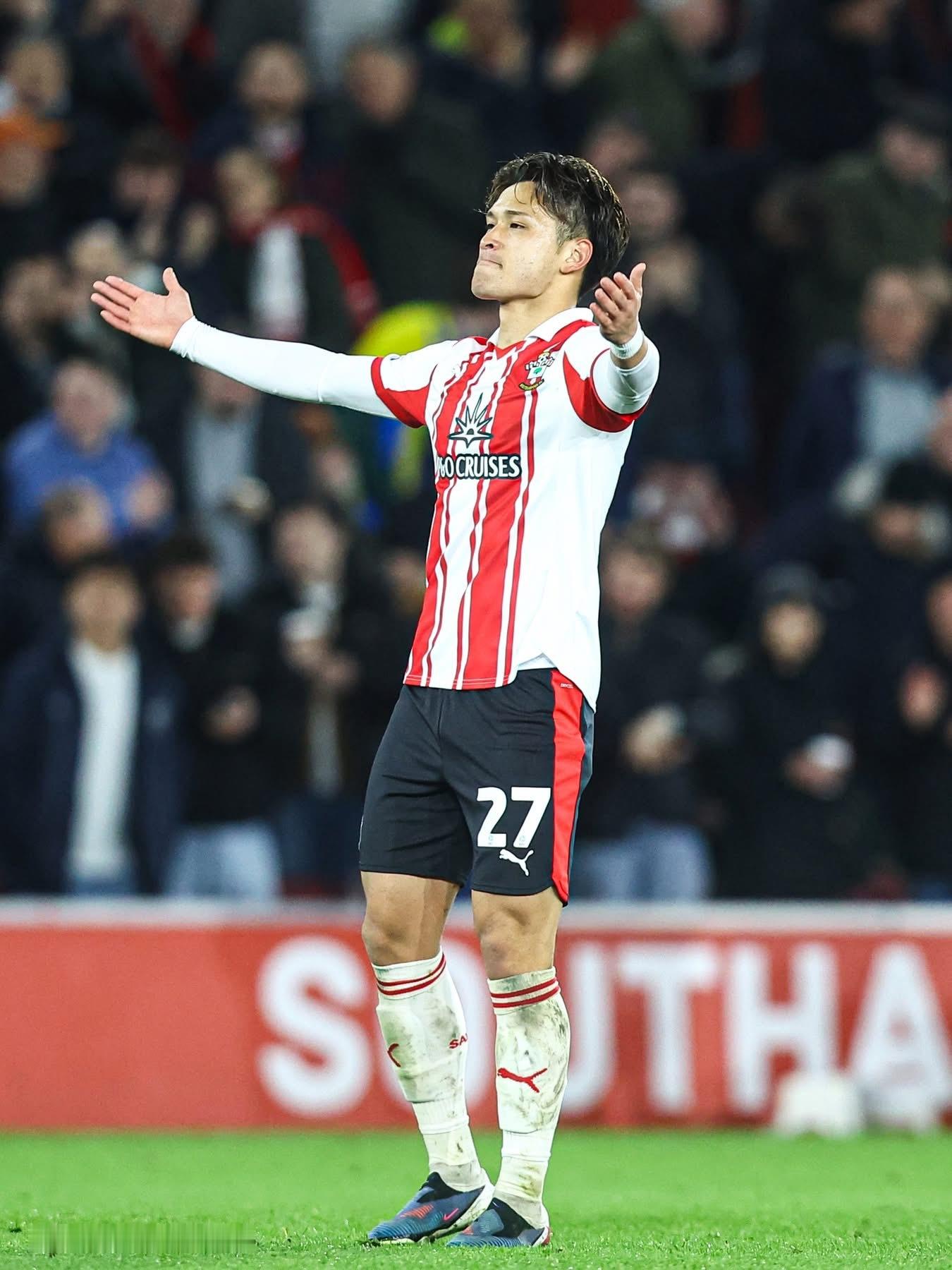 尋日凌晨進行嘅英冠賽事，舊年九月份加盟嘅松木 玖生終於達成英冠首球及梅開二度，協