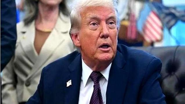 特朗普4月或将要访华，消息一出不少人以为又要对抗升级，其实大错特错！他把台湾当“