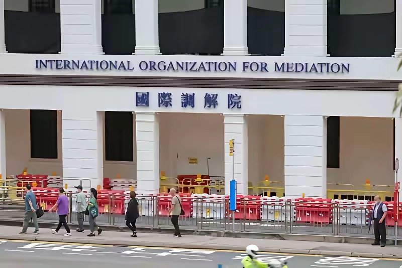 谁能告诉我，国际调解院成立后都忙些什么工作呢？柬埔寨和泰国战争即是邻居也没有来调