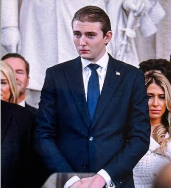 谁都没想到！在抓到委内瑞拉总统马杜罗后，蹦得最高的竟是美国总统特朗普之子巴伦·特