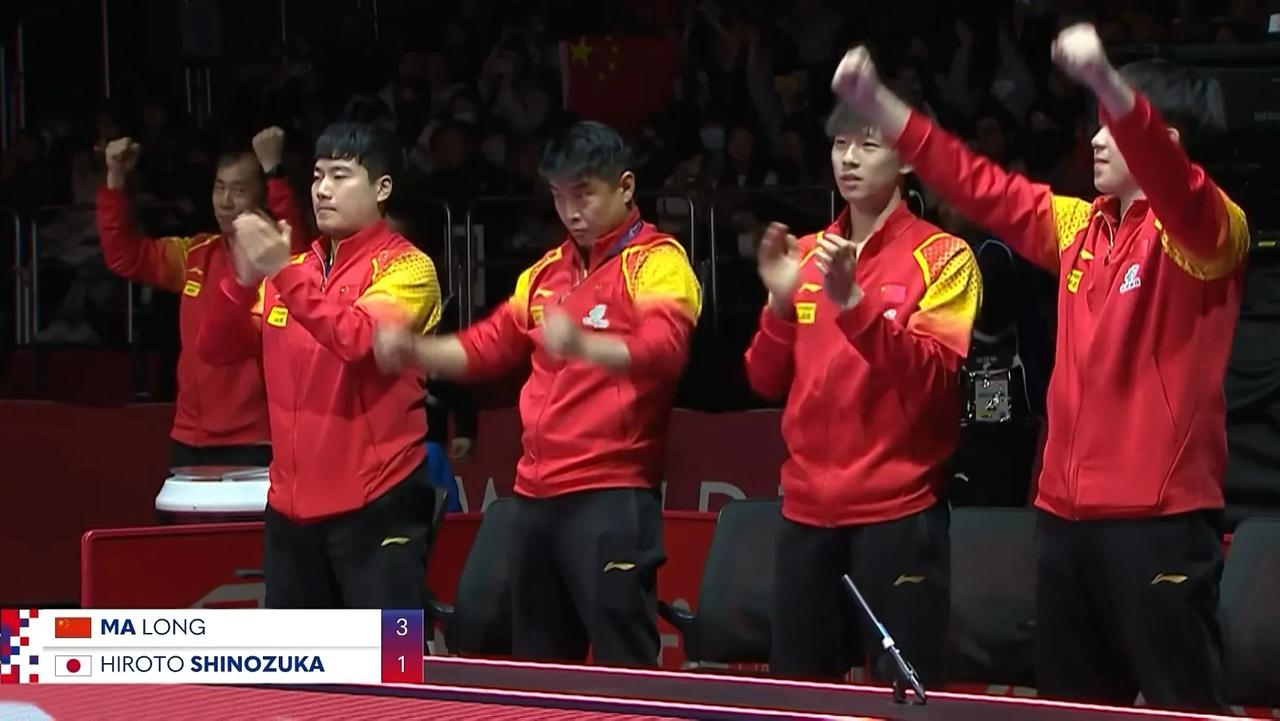男团四强产生！
#釜山世乒赛团体赛# 男团四分之一决赛结束，中国战胜日本，韩国战
