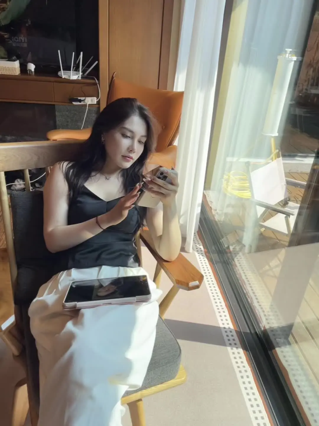 少妇微胖十分财 暴美暴富滚滚来