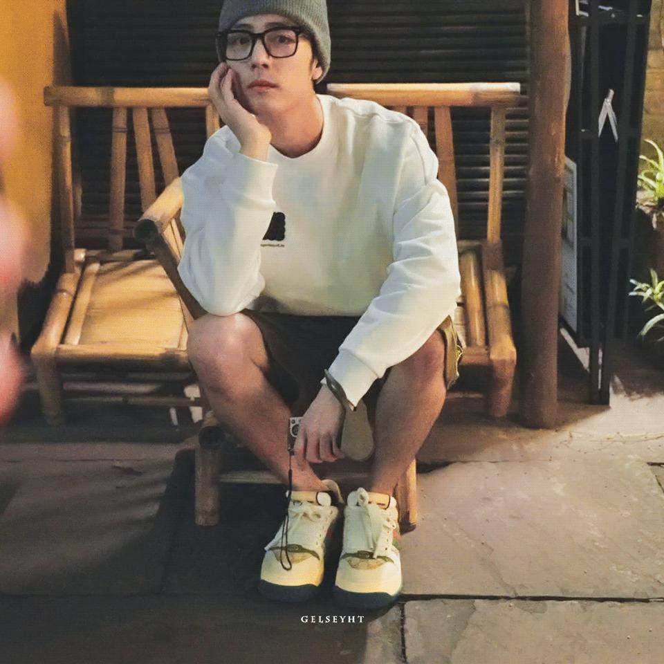 肖战[超话]孔笙回忆拍摄说肖战很温暖 🎐肖战 🧸ྉཻིྃ྆ 拥抱每一个，可爱