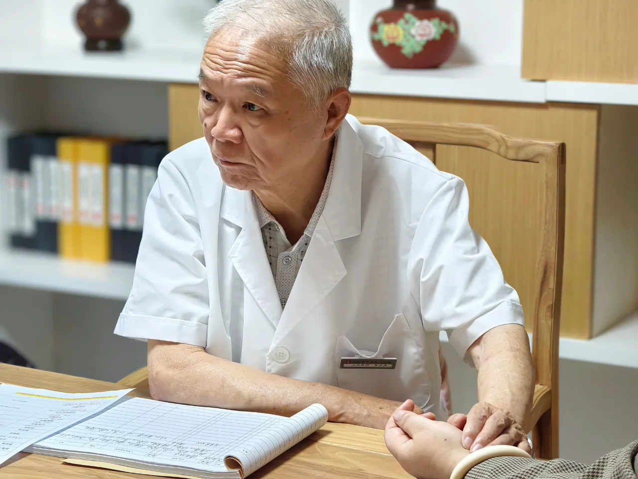 大家好，我是张正浩，我是湖北省中医药大学国医堂主任医师，同时也是湖北中...