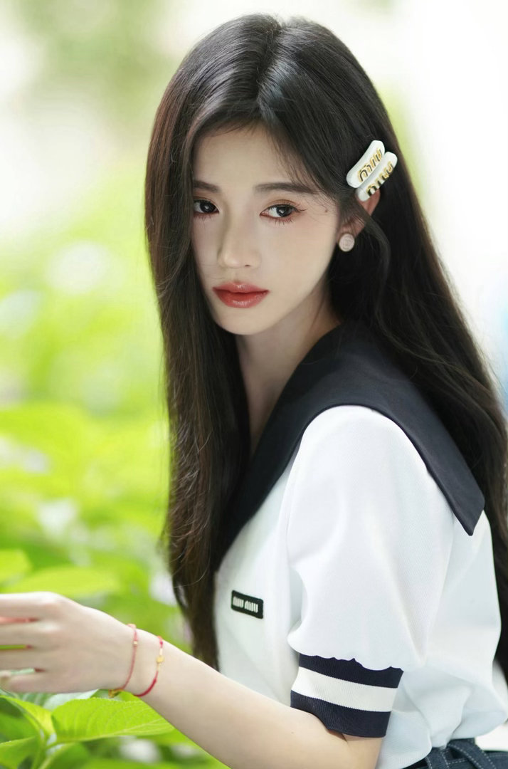 鞠婧祎 jjy鞠婧祎来战 jjy鞠婧祎阿黛 𝙁𝙡𝙤𝙬𝙚𝙧 𝙨𝙝?