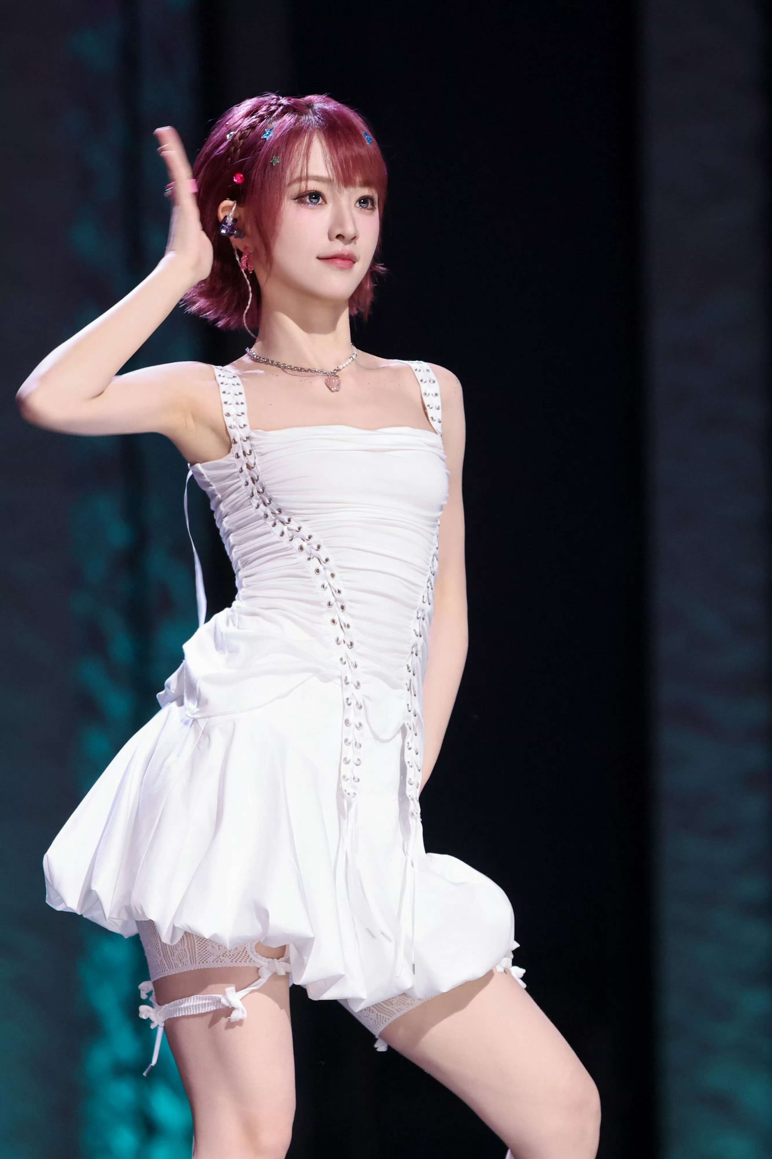 黄灿灿5G冲浪中🌊发文求助网友为真蛋黄组想一个拉票宣言，机会难得死脑子快想啊！