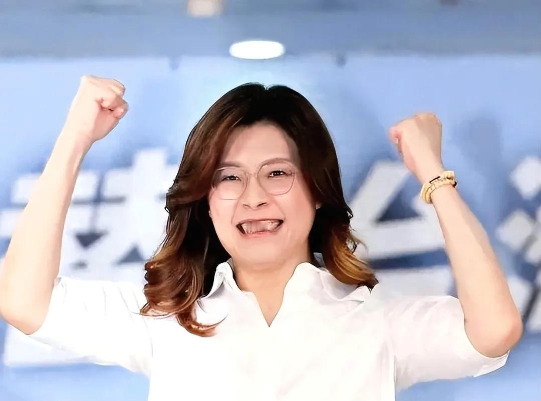 国民党这回智库团来北京，说实话，郑丽文这步棋走得那是真带劲。

        