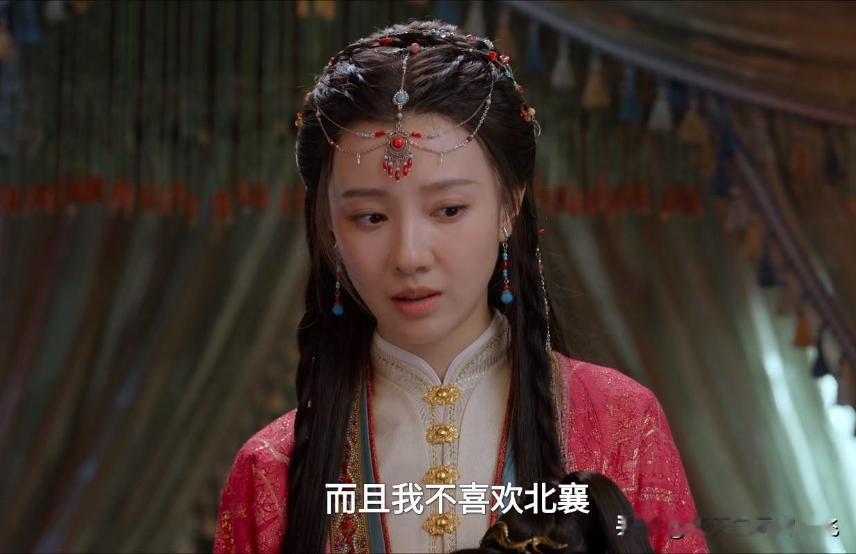 佳偶天成:这幸媚救在下阿笙后，是把阿笙当女儿陪伴抚养了，阿笙也是把幸媚当娘亲了。