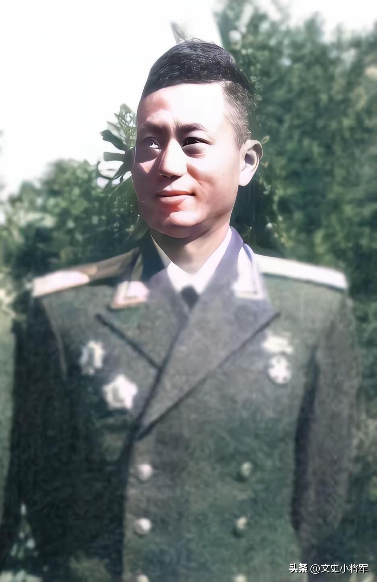 开国将校里唯一申请去台湾的人：

1990年11月，99岁母亲在台北荣民总医院病