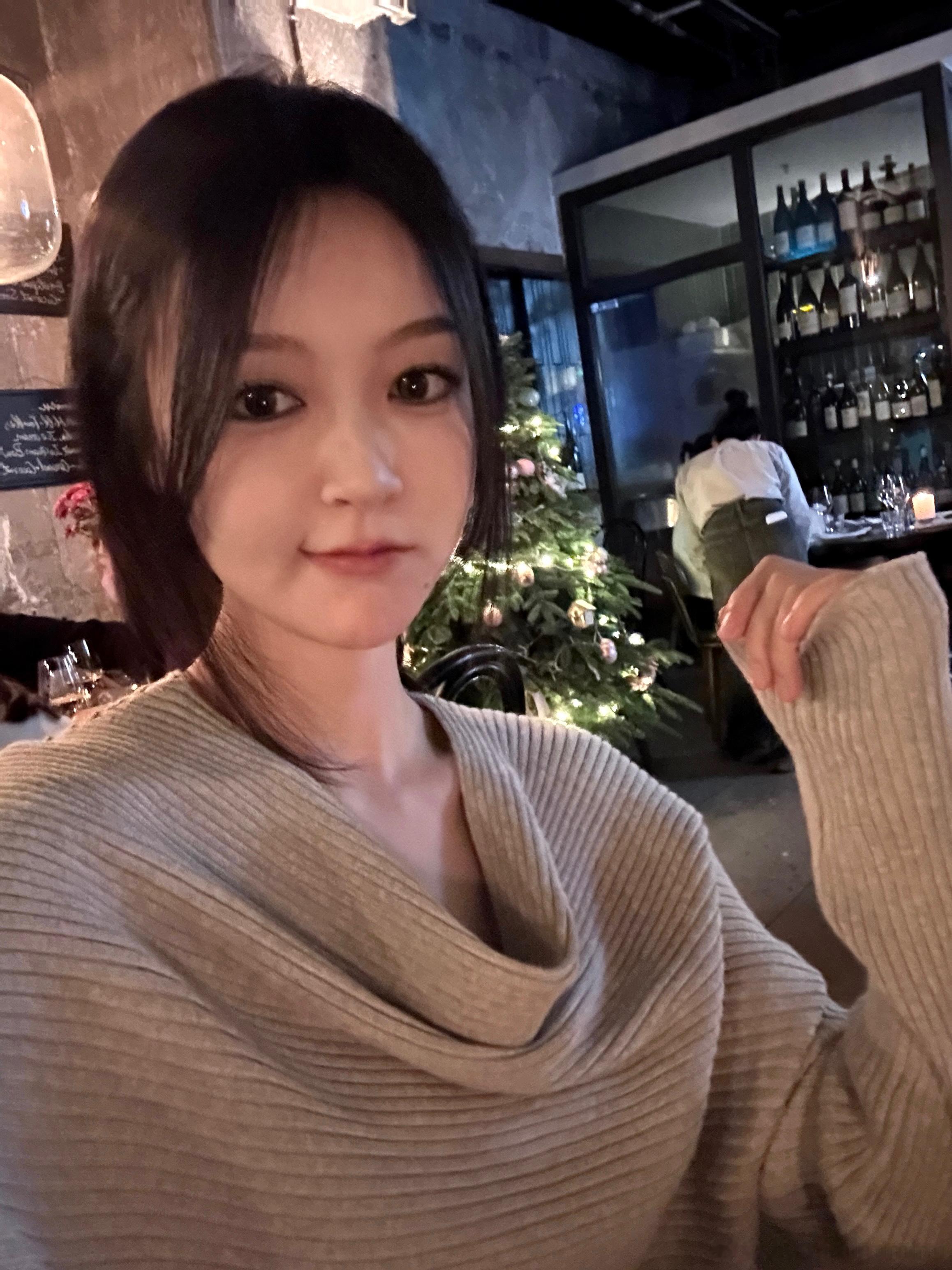 晚安安[抱一抱] ​​​