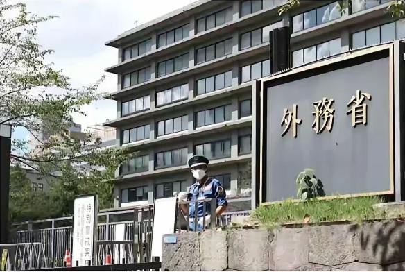 日本外务省让中国道歉，理由是中国网民发布了辱日，反日，仇日的图片和视频，伤害了日