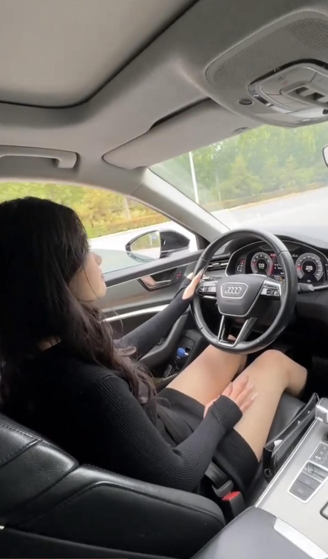 开车的样子真好看