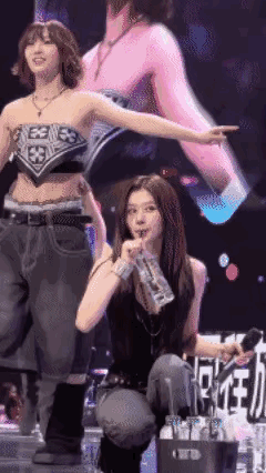 又美又飒，魅力十足！女神又上线啦 美的颜真好看 甜美酷飒感拉满 美的颜真好看 甜