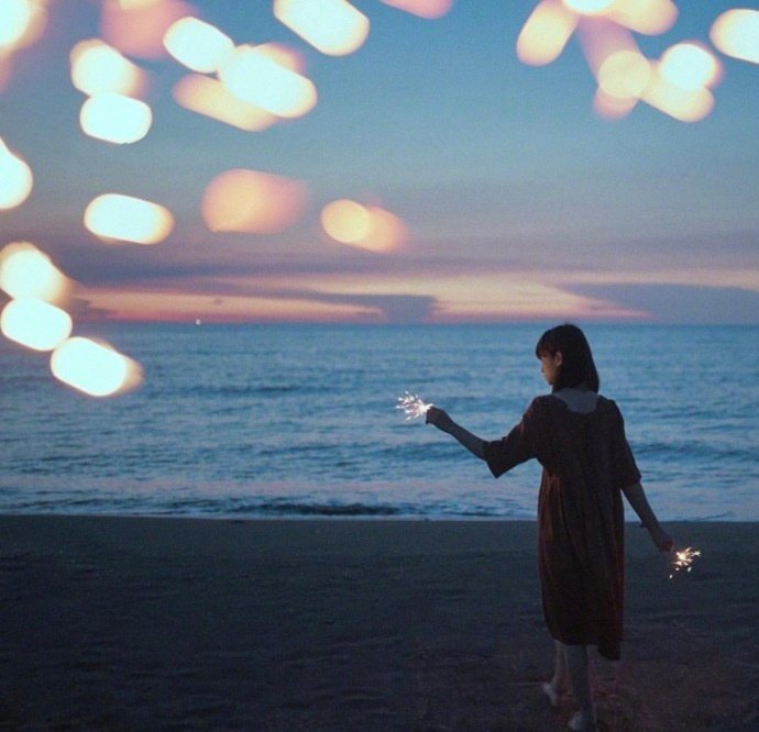 冗长的黑暗中，你是我唯一的光。——东野圭吾 