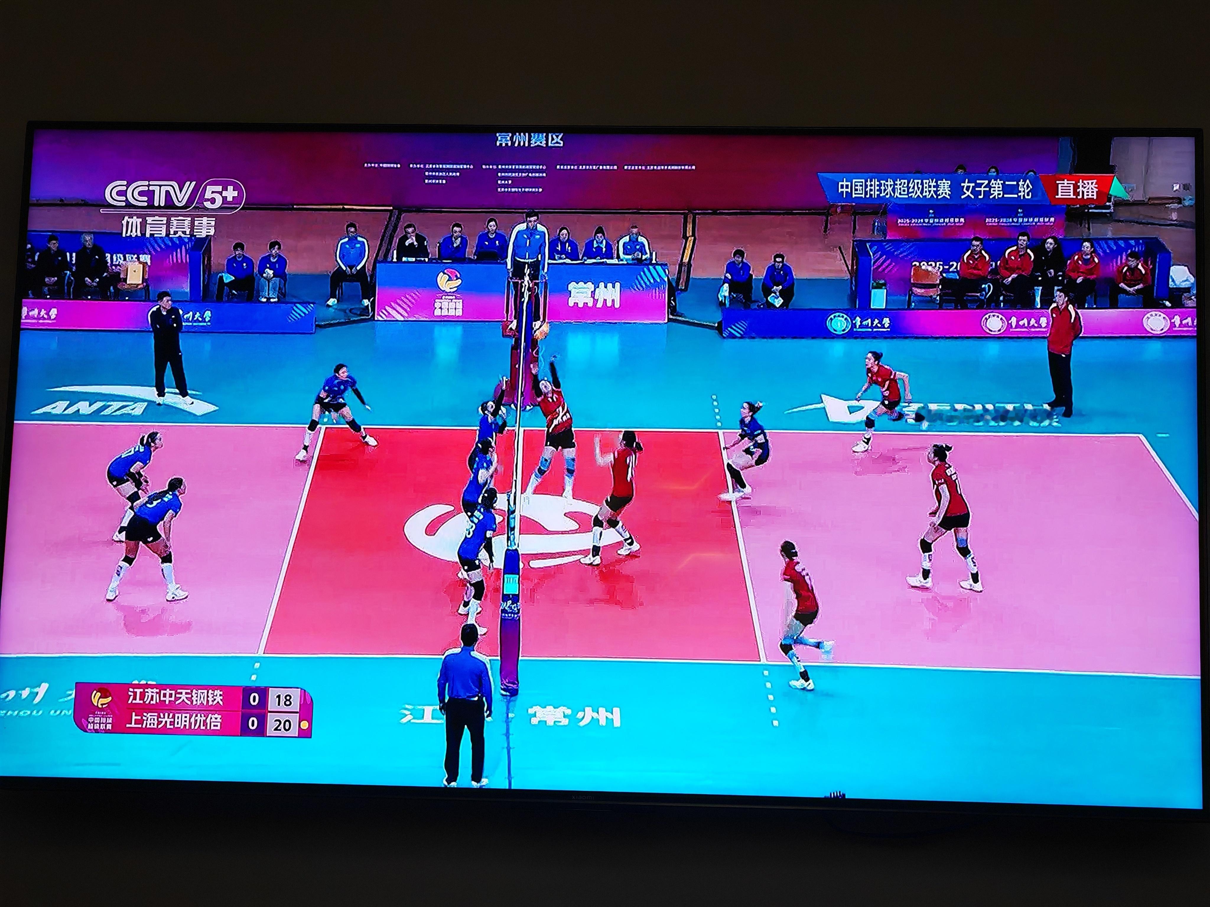 多看看这种球的处理，这年纪能传出这种球意味着什么，有些二传8000年都传不出有的