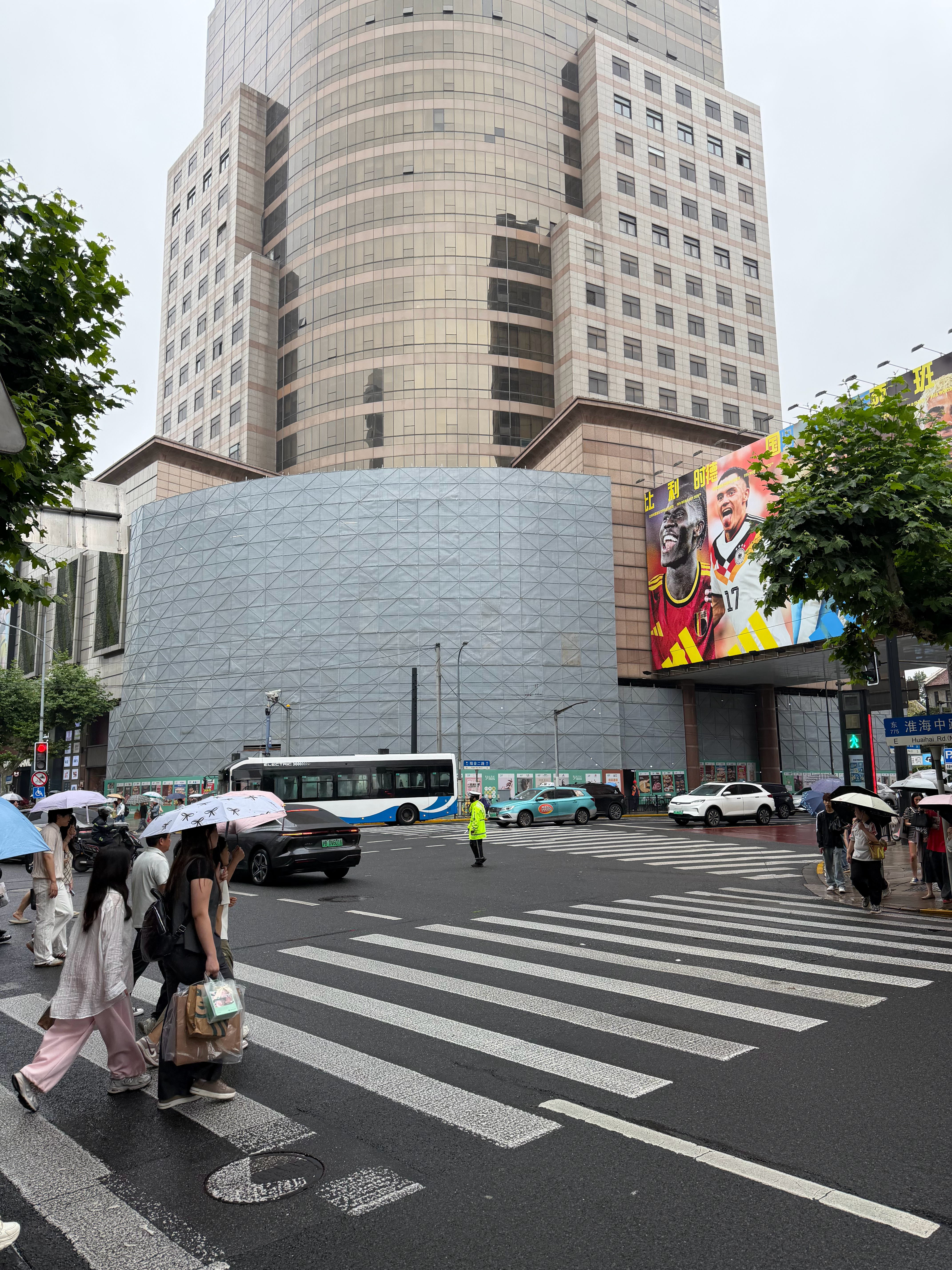 【纪实摄影】淮海路上的无印良品店关了。无印良品muji无印良品