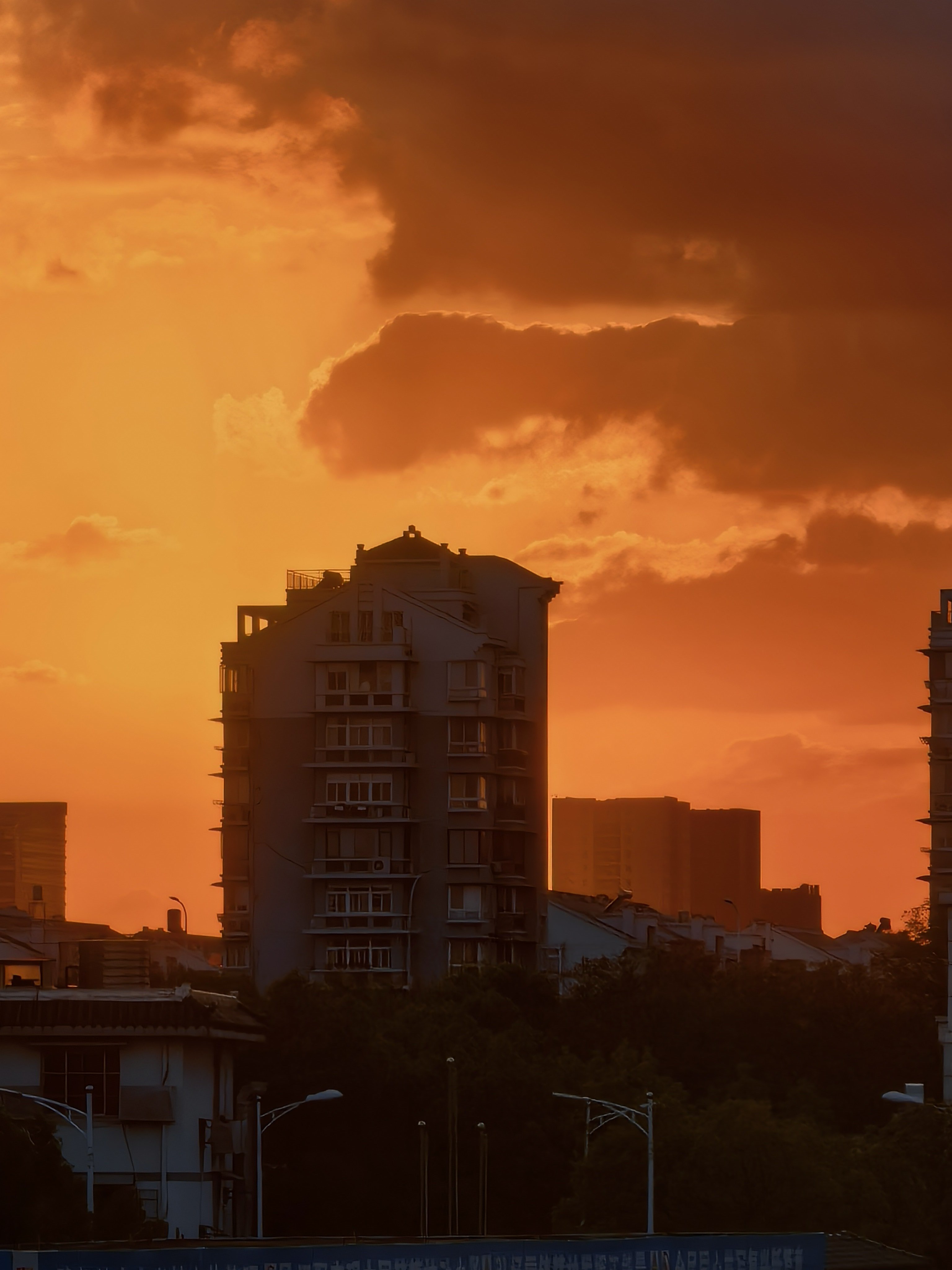 今日，毕不愧是滨江[超话] ​​​