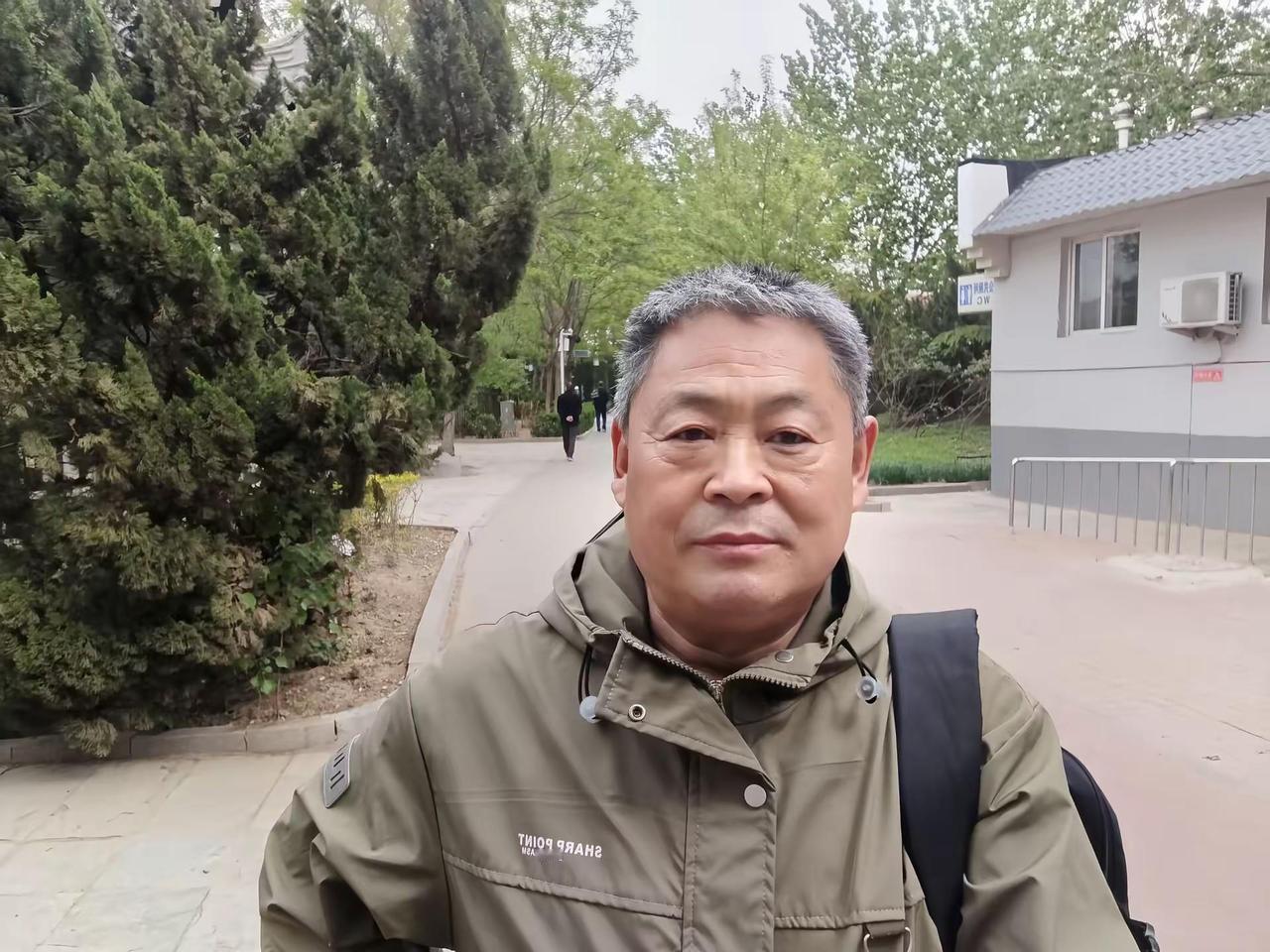 看看那些无良专家说的那些奇谈怪论！这也无人，那也无人，结婚无结婚，无人生孩子！！