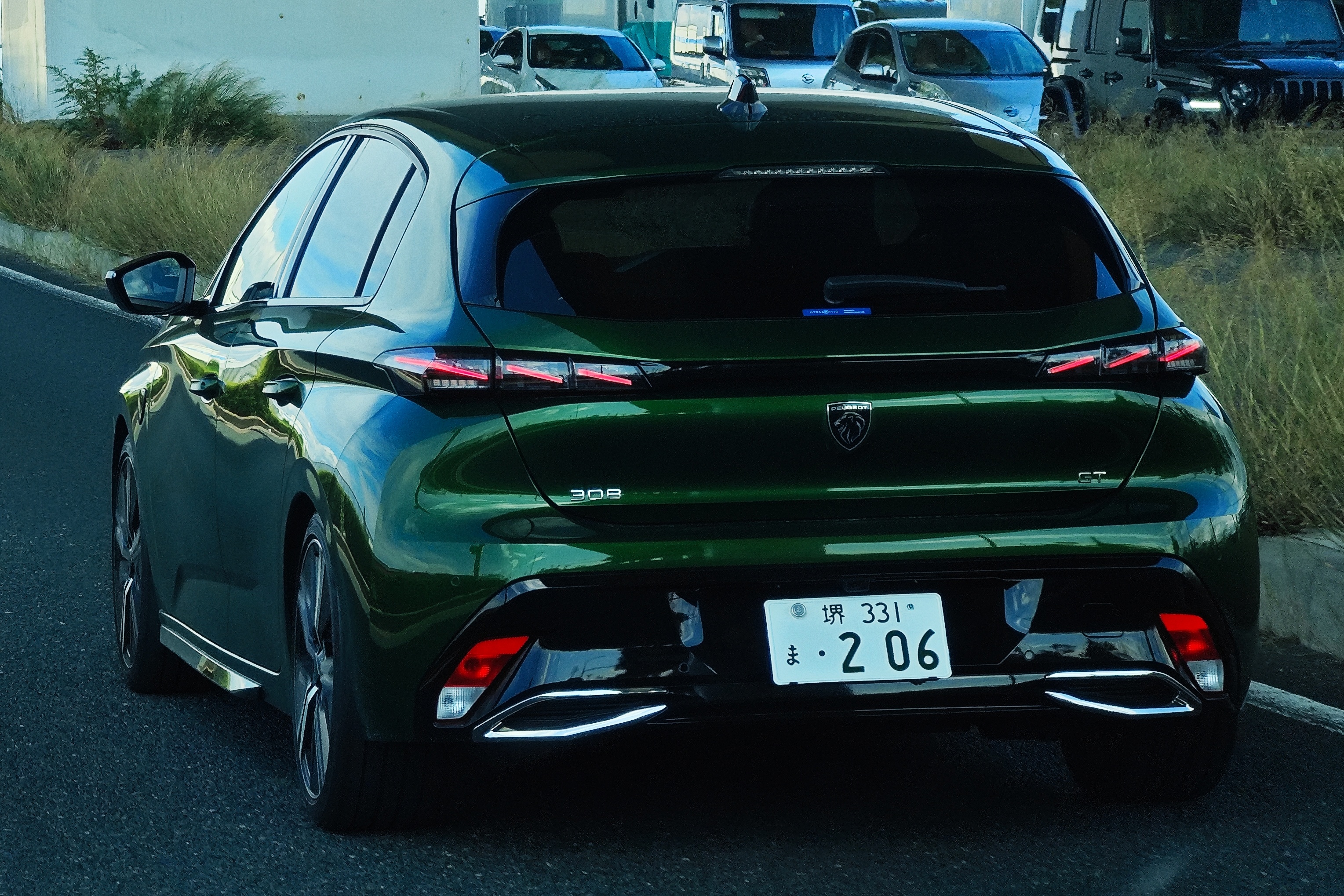 偶遇车号“206”的标致308 GT，一看就是资深法粉[doge] #型车街拍#