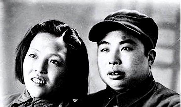 吴法宪妻子陈绥圻两次重回部队经历
 
一、抗战时期：1943年从上海返回苏北新四