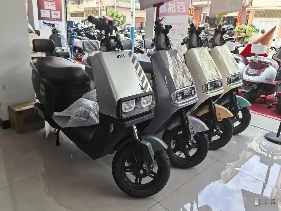 工信部发话了！新国标电动车被吐槽“反人类”？人性化改造已在路上！

你是否也对新