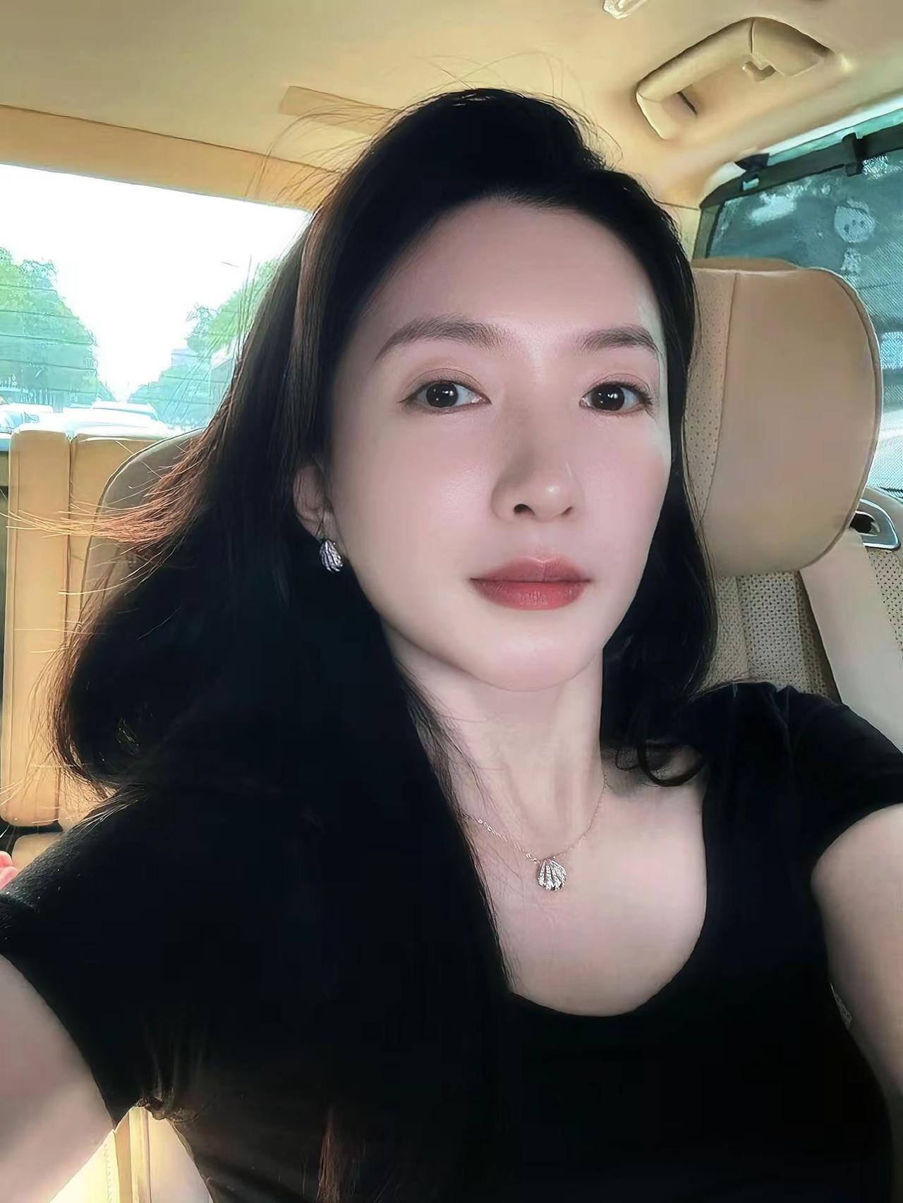 人心不必深挖， 你的感受就是真相。江疏影 每天都是绝版的自己💕