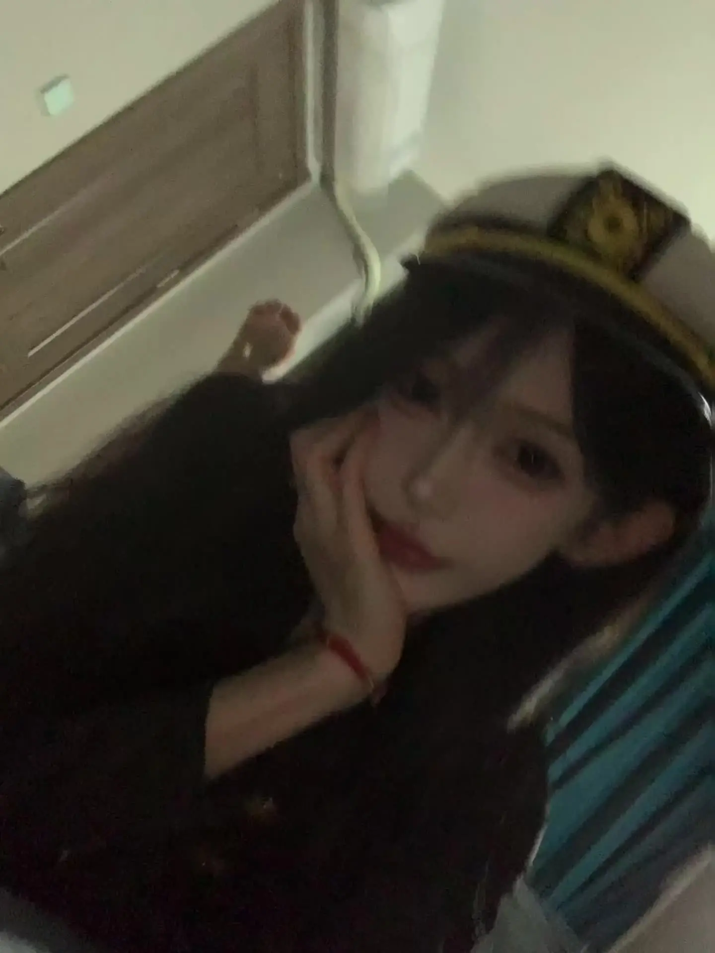 一边去 一股小狗味