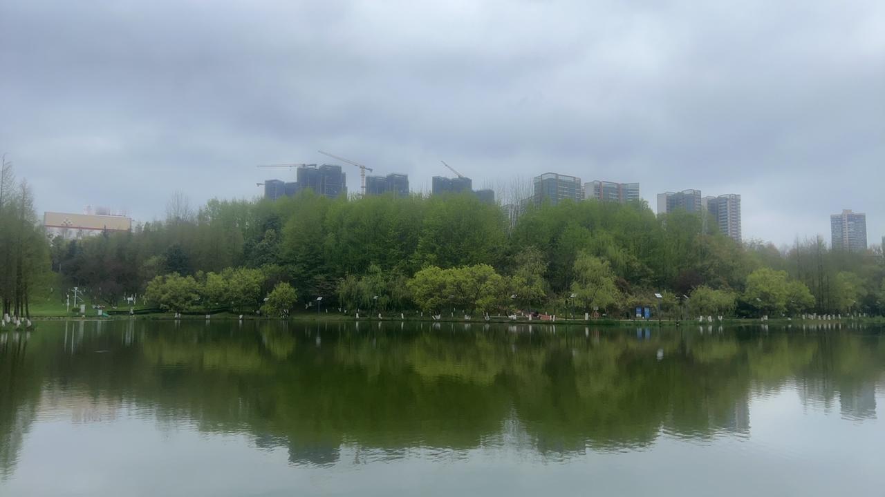《请托办事，钱给了但“截止日期”没到，算诈骗吗？》

在生活中，我们经常会听到这