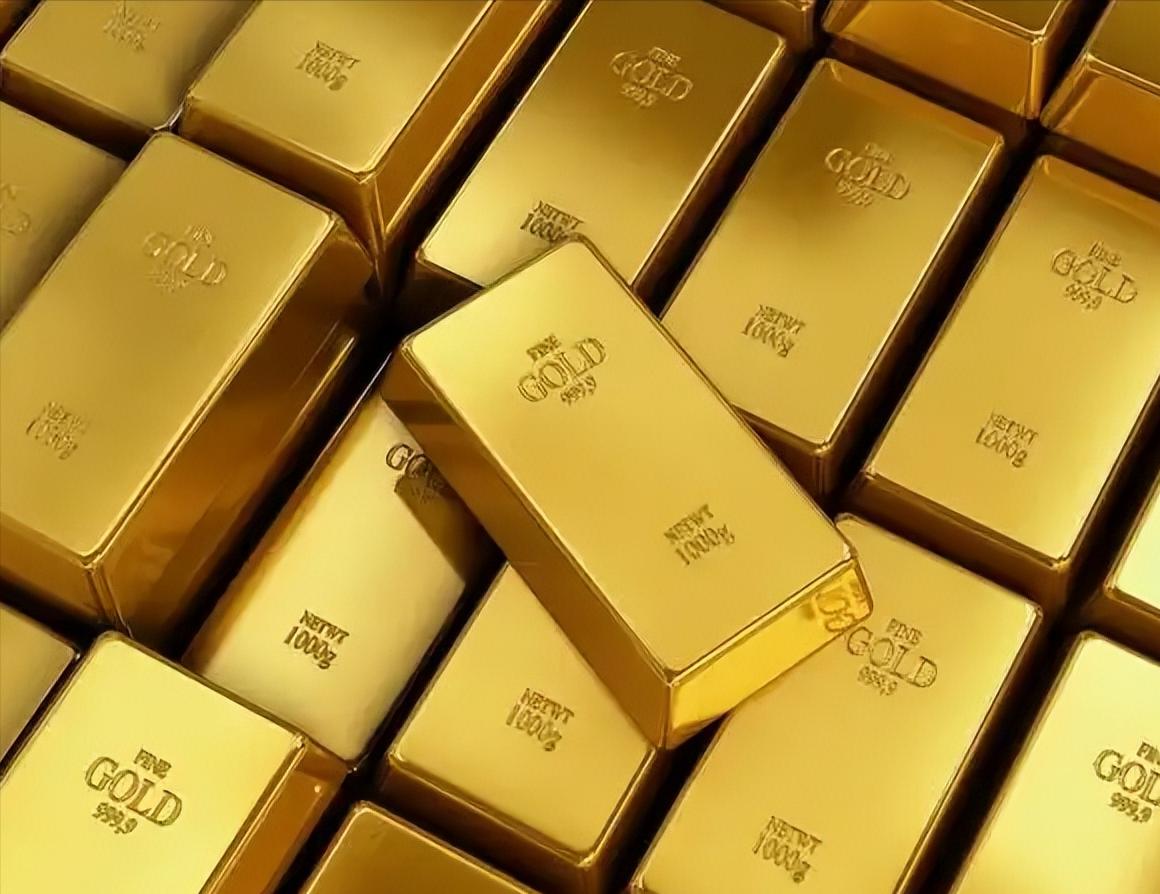 纽约、伦敦百年 “世界金库” 正迎来大规模撤金浪潮，法、德、印度、波兰等多国持续