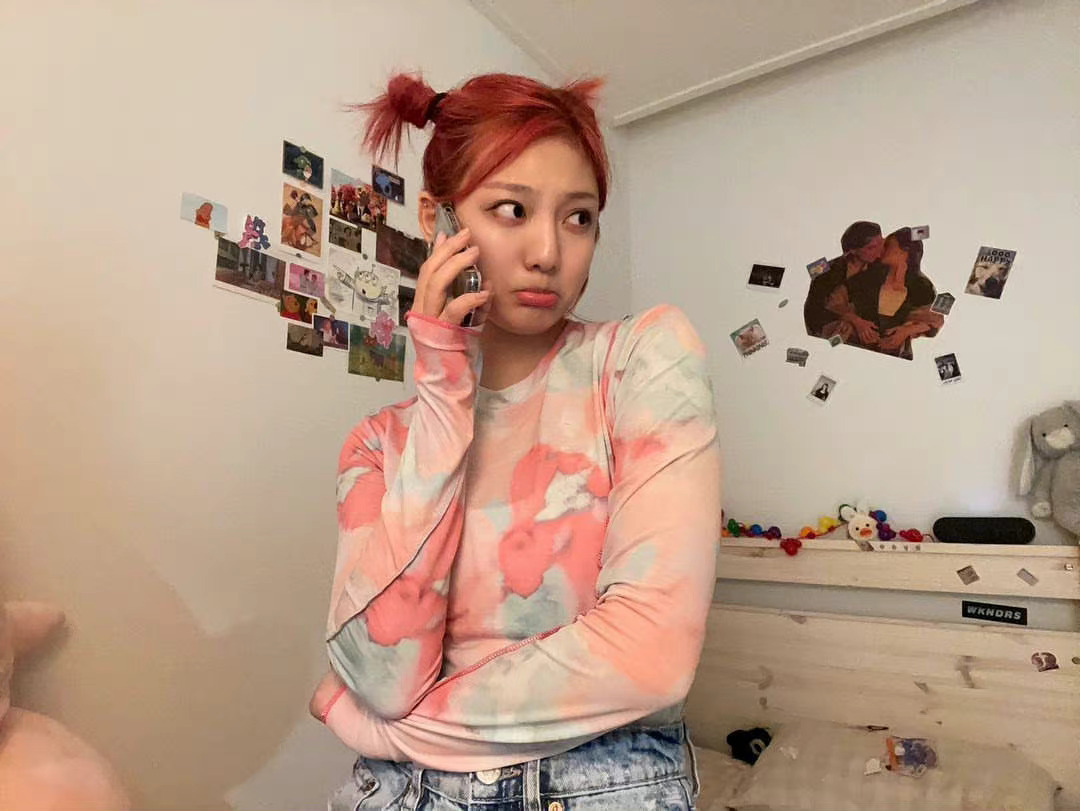 发一组红发 宁艺卓 NINGNING🥀 ​​​