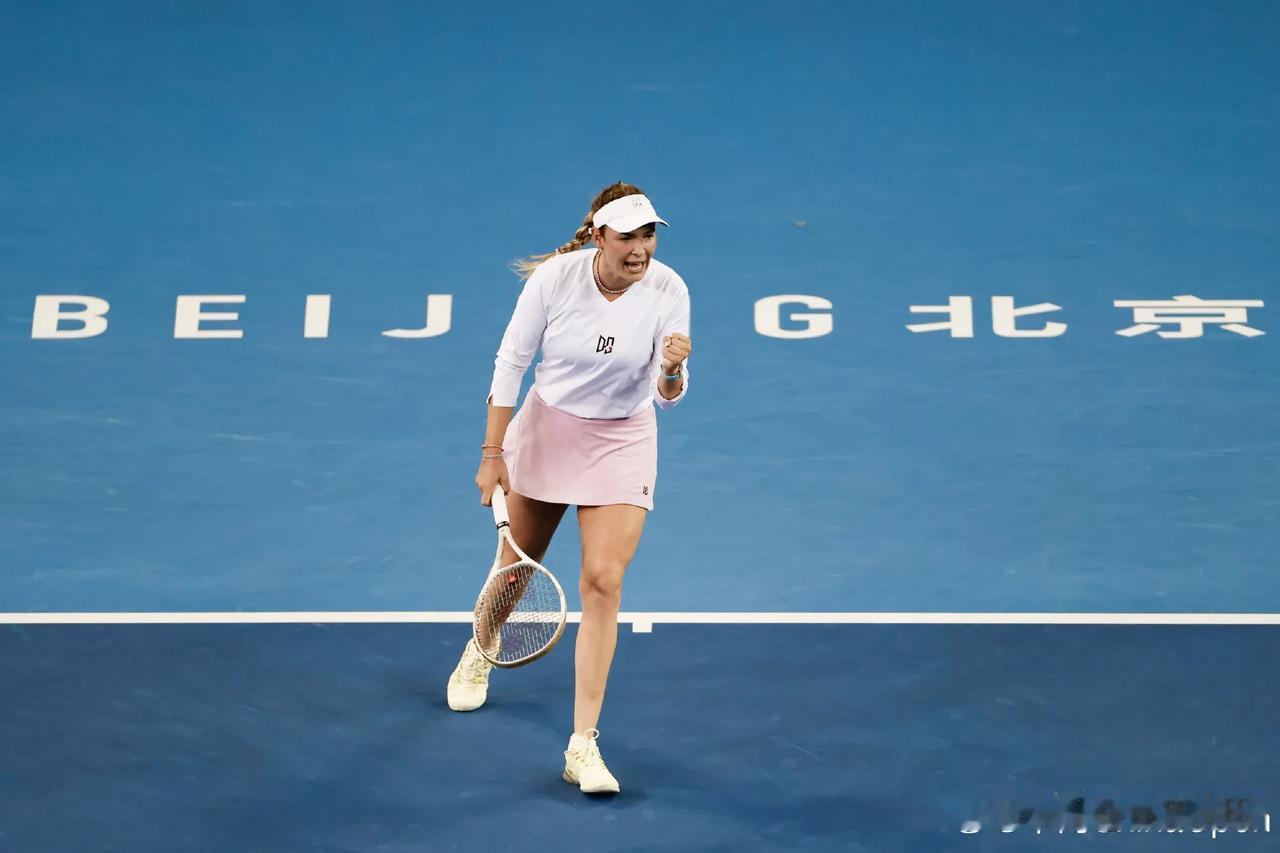 #中网2024# 维基奇和安德烈娃晋级下一轮。奥运后维基奇在中国队知名度不断提高