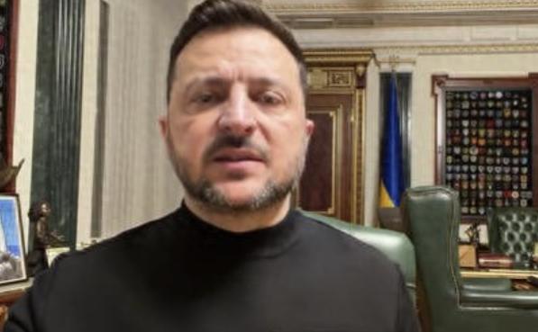 泽连斯基这次彻底认怂了主动跟俄罗斯进行谈判，并表示希望能在复活节后跟俄罗斯休战一