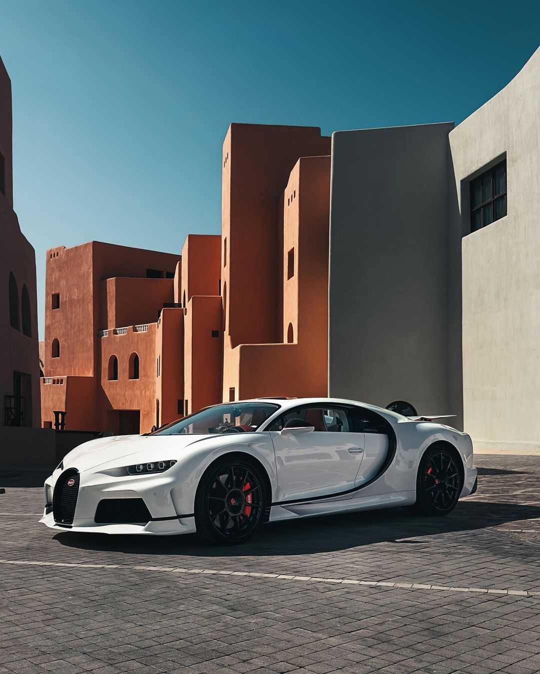 BUGATTI CHIRON Super Sport 'Habillé par 