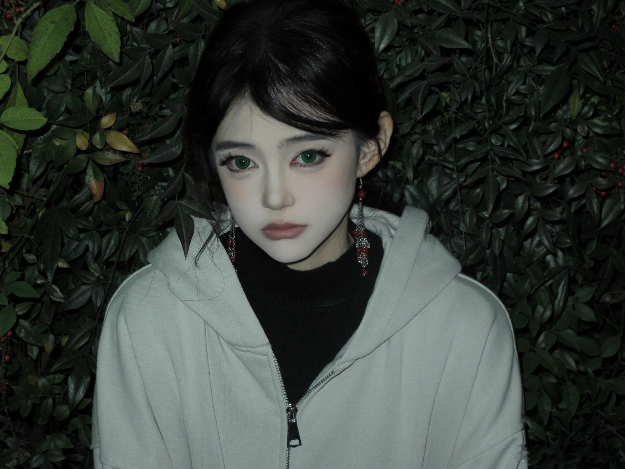 陈朵 下辈子希望你是个快乐的小女孩儿异人之下心疼一人之下陈朵